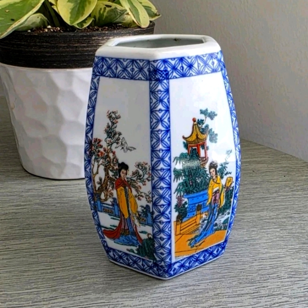 Vintage Chinese Song Dynasty Ladies Garden Poem Hexagon Porcelain Brush Pot Vase